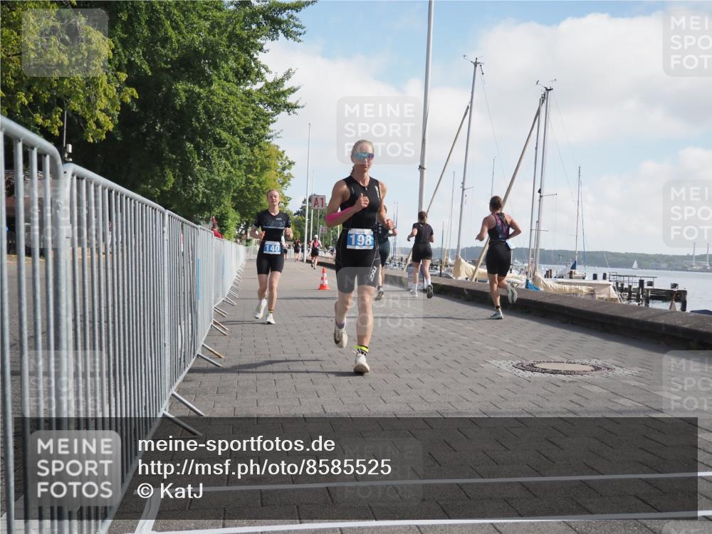 17.08.2025 - KN Förde Triathlon 2025 KatJ http://msf.ph/oto/8585525 17.08.2025 10:11:14 Laufen 140, 179, 198 meine-sportfotos.de