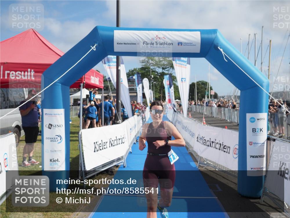 17.08.2025 - KN Förde Triathlon 2025 MichiJ http://msf.ph/oto/8585541 17.08.2025 10:17:18 Laufen 116 meine-sportfotos.de