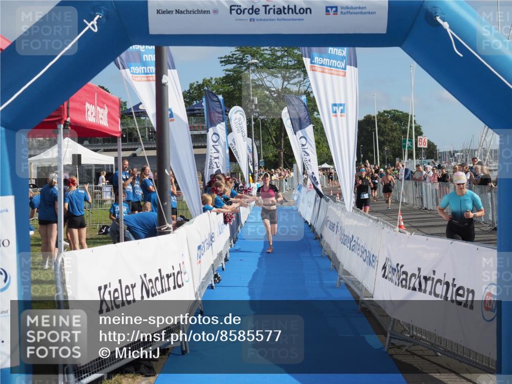 17.08.2025 - KN Förde Triathlon 2025 MichiJ http://msf.ph/oto/8585577 17.08.2025 10:19:07 Laufen 119 meine-sportfotos.de