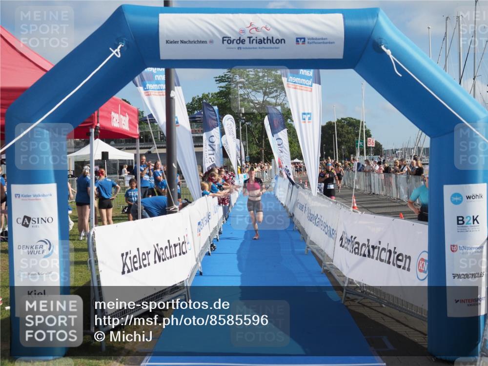 17.08.2025 - KN Förde Triathlon 2025 MichiJ http://msf.ph/oto/8585596 17.08.2025 10:19:08 Laufen 119 meine-sportfotos.de