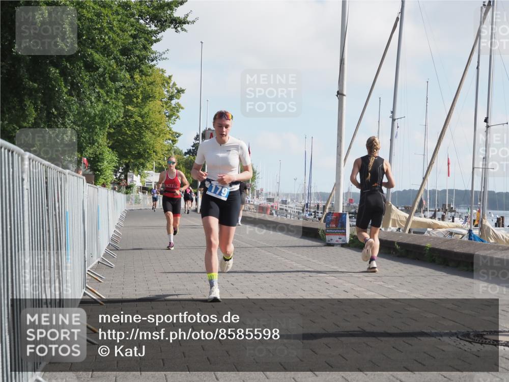 17.08.2025 - KN Förde Triathlon 2025 KatJ http://msf.ph/oto/8585598 17.08.2025 10:11:20 Laufen 101, 179 meine-sportfotos.de