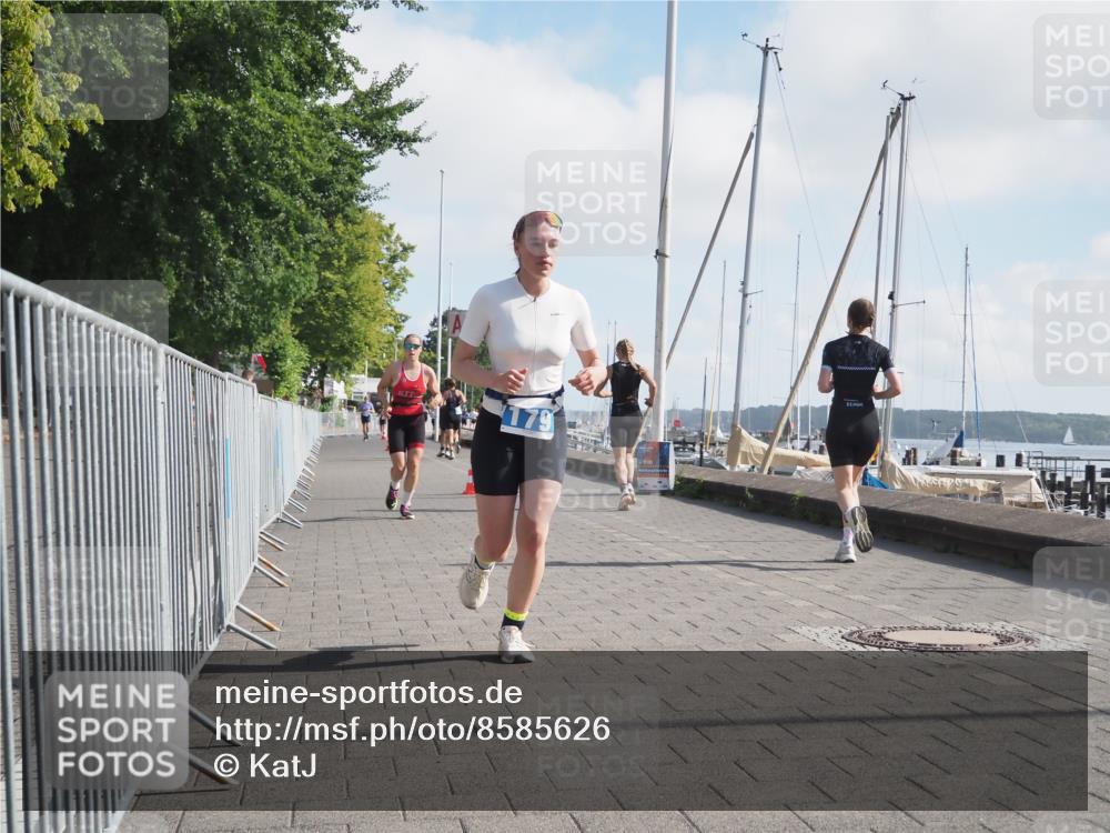 17.08.2025 - KN Förde Triathlon 2025 KatJ http://msf.ph/oto/8585626 17.08.2025 10:11:21 Laufen 101, 179 meine-sportfotos.de