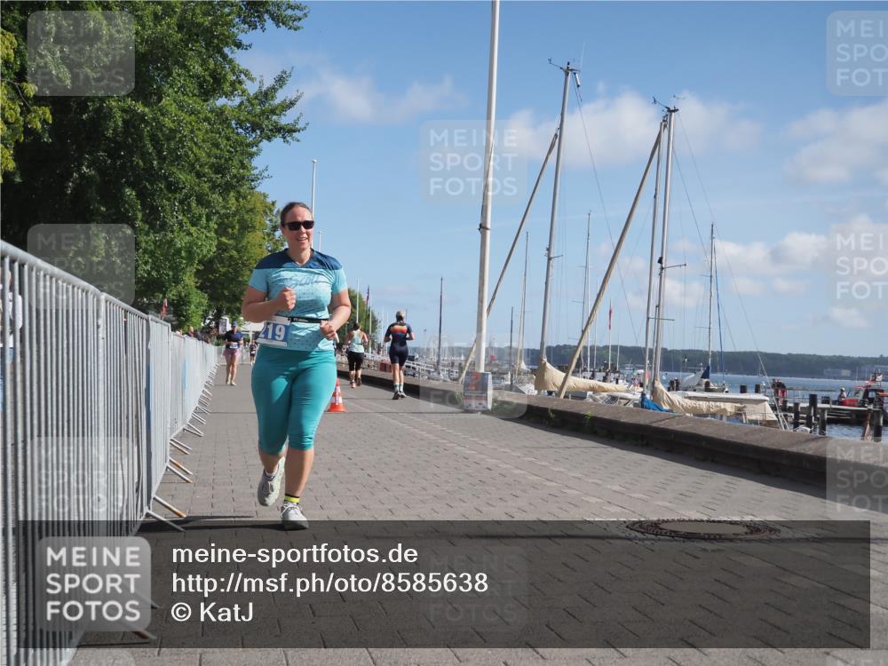 17.08.2025 - KN Förde Triathlon 2025 KatJ http://msf.ph/oto/8585638 17.08.2025 10:34:42 Laufen 219 meine-sportfotos.de