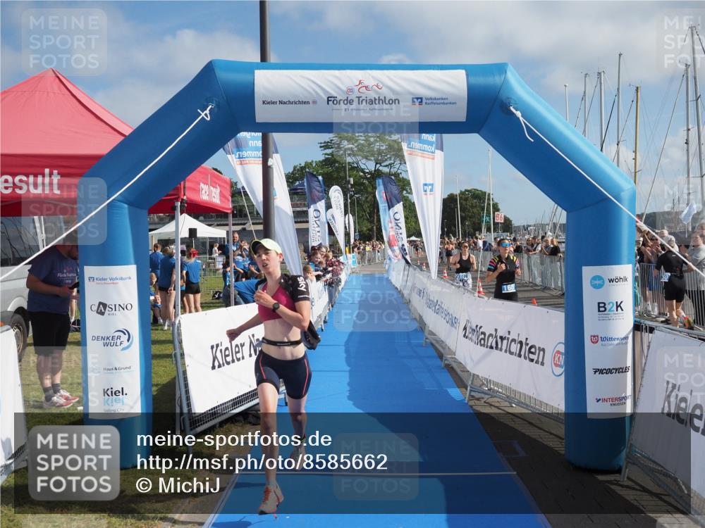 17.08.2025 - KN Förde Triathlon 2025 MichiJ http://msf.ph/oto/8585662 17.08.2025 10:19:10 Laufen 119 meine-sportfotos.de
