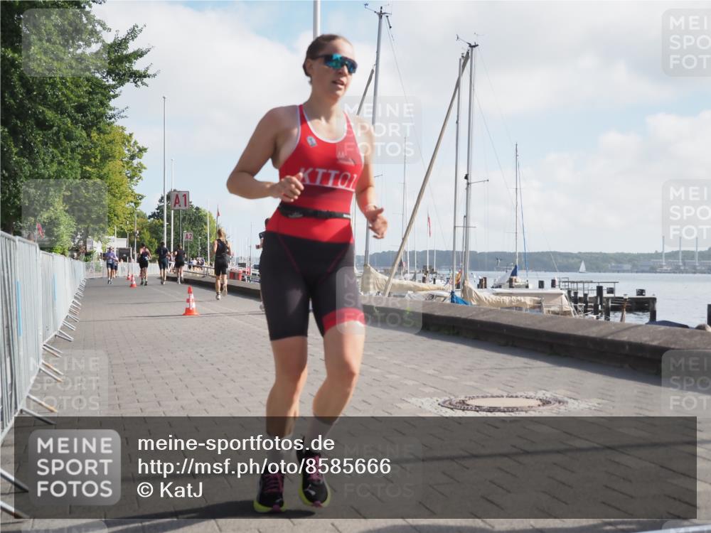 17.08.2025 - KN Förde Triathlon 2025 KatJ http://msf.ph/oto/8585666 17.08.2025 10:11:24 Laufen 101, 179 meine-sportfotos.de