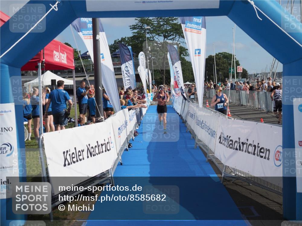17.08.2025 - KN Förde Triathlon 2025 MichiJ http://msf.ph/oto/8585682 17.08.2025 10:19:46 Laufen 114 meine-sportfotos.de