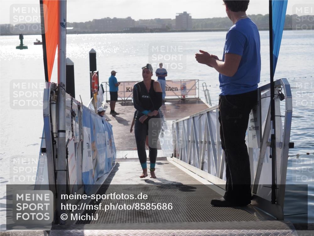 17.08.2025 - KN Förde Triathlon 2025 MichiJ http://msf.ph/oto/8585686 17.08.2025 09:25:17 Schwimmen 199, 248, 199, 248 meine-sportfotos.de