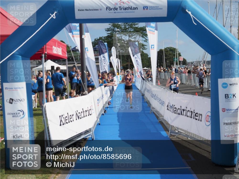 17.08.2025 - KN Förde Triathlon 2025 MichiJ http://msf.ph/oto/8585696 17.08.2025 10:19:47 Laufen 114 meine-sportfotos.de