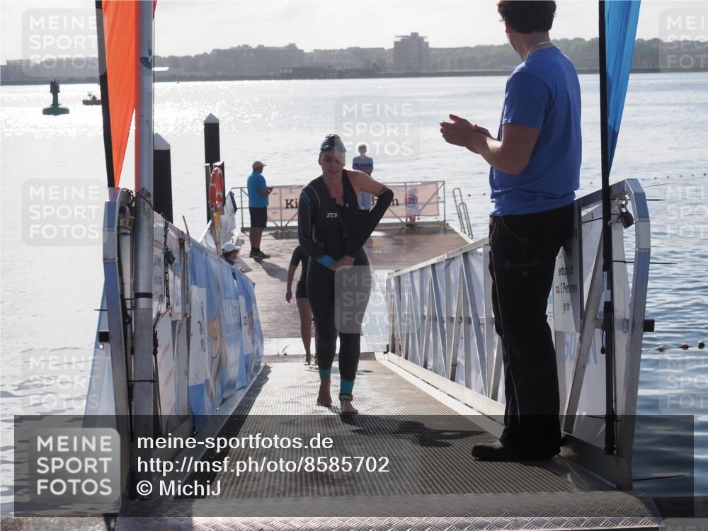 17.08.2025 - KN Förde Triathlon 2025 MichiJ http://msf.ph/oto/8585702 17.08.2025 09:25:17 Schwimmen 199, 248, 199, 248 meine-sportfotos.de