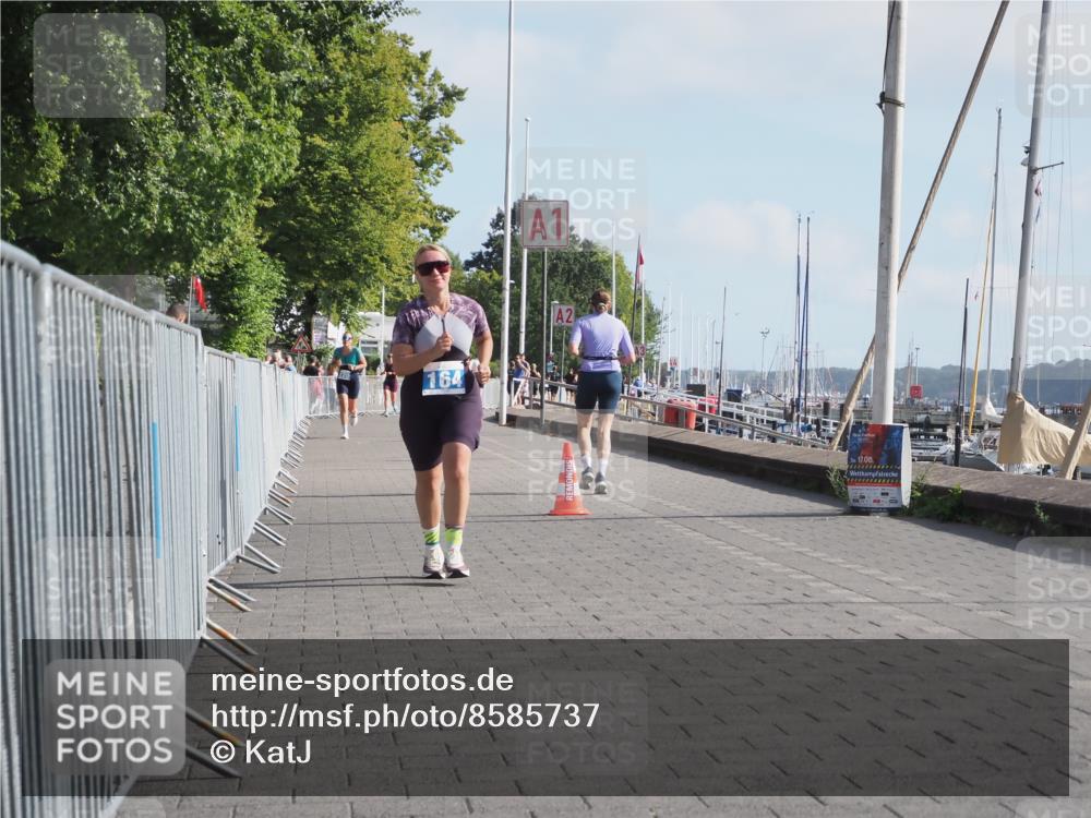17.08.2025 - KN Förde Triathlon 2025 KatJ http://msf.ph/oto/8585737 17.08.2025 10:11:48 Laufen 164 meine-sportfotos.de