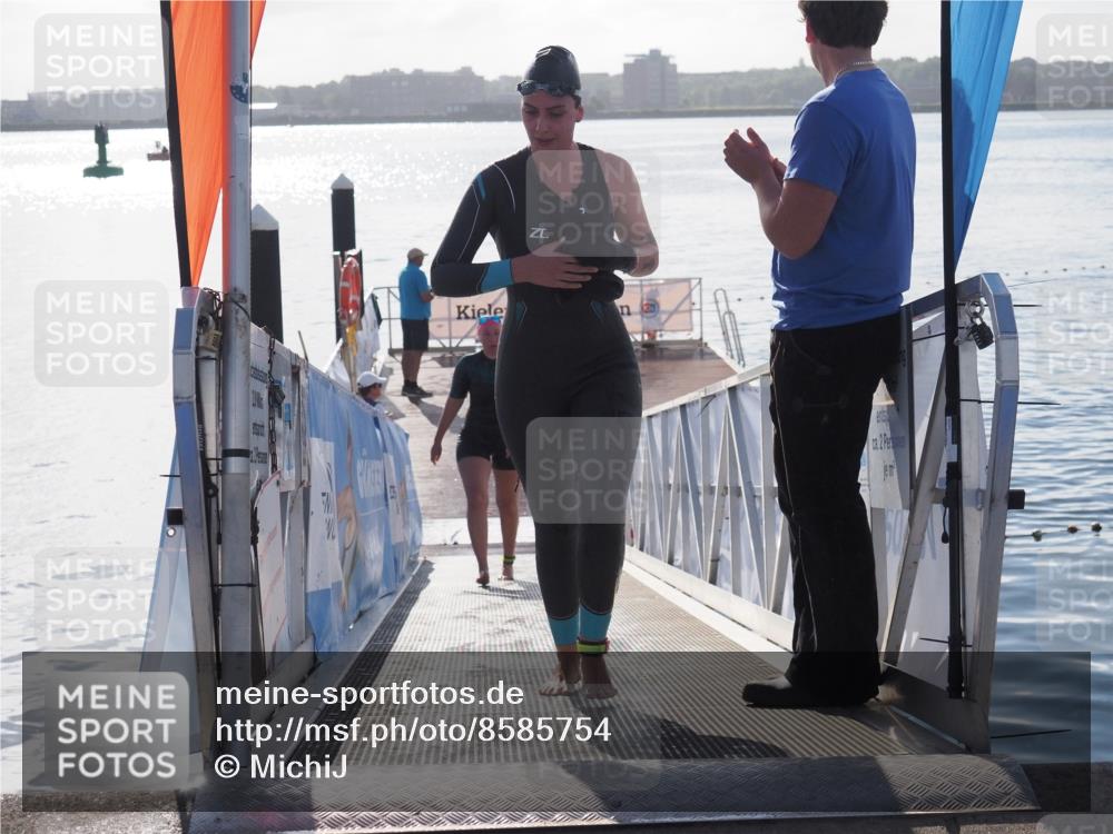 17.08.2025 - KN Förde Triathlon 2025 MichiJ http://msf.ph/oto/8585754 17.08.2025 09:25:19 Schwimmen 199, 248, 199 meine-sportfotos.de