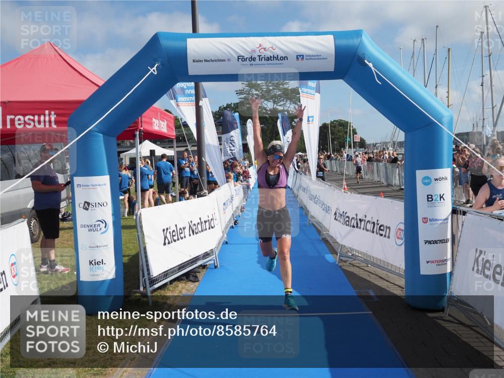 17.08.2025 - KN Förde Triathlon 2025 MichiJ http://msf.ph/oto/8585764 17.08.2025 10:19:49 Laufen 114 meine-sportfotos.de