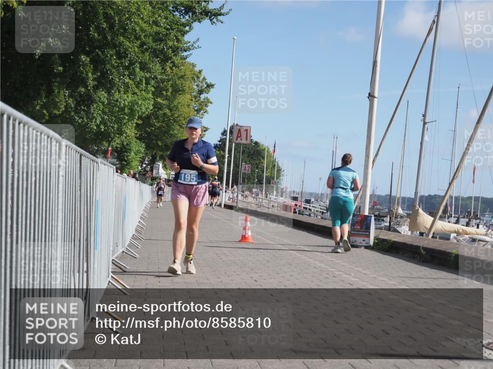 17.08.2025 - KN Förde Triathlon 2025 KatJ http://msf.ph/oto/8585810 17.08.2025 10:34:53 Laufen 195 meine-sportfotos.de