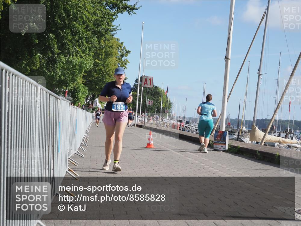 17.08.2025 - KN Förde Triathlon 2025 KatJ http://msf.ph/oto/8585828 17.08.2025 10:34:53 Laufen 195 meine-sportfotos.de