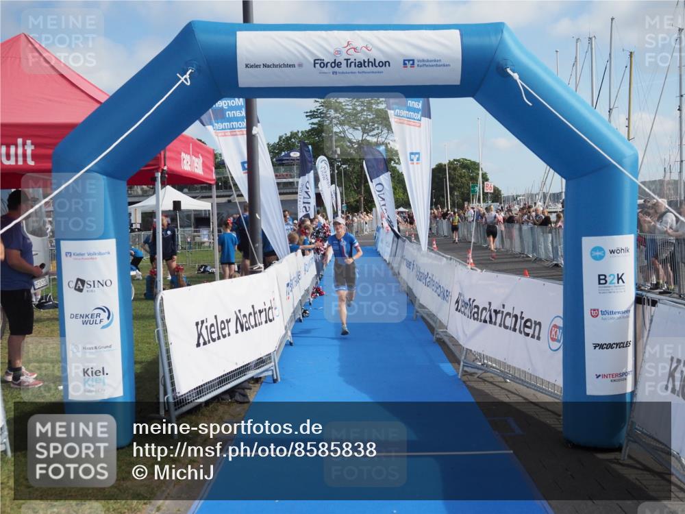 17.08.2025 - KN Förde Triathlon 2025 MichiJ http://msf.ph/oto/8585838 17.08.2025 10:20:53 Laufen 108 meine-sportfotos.de