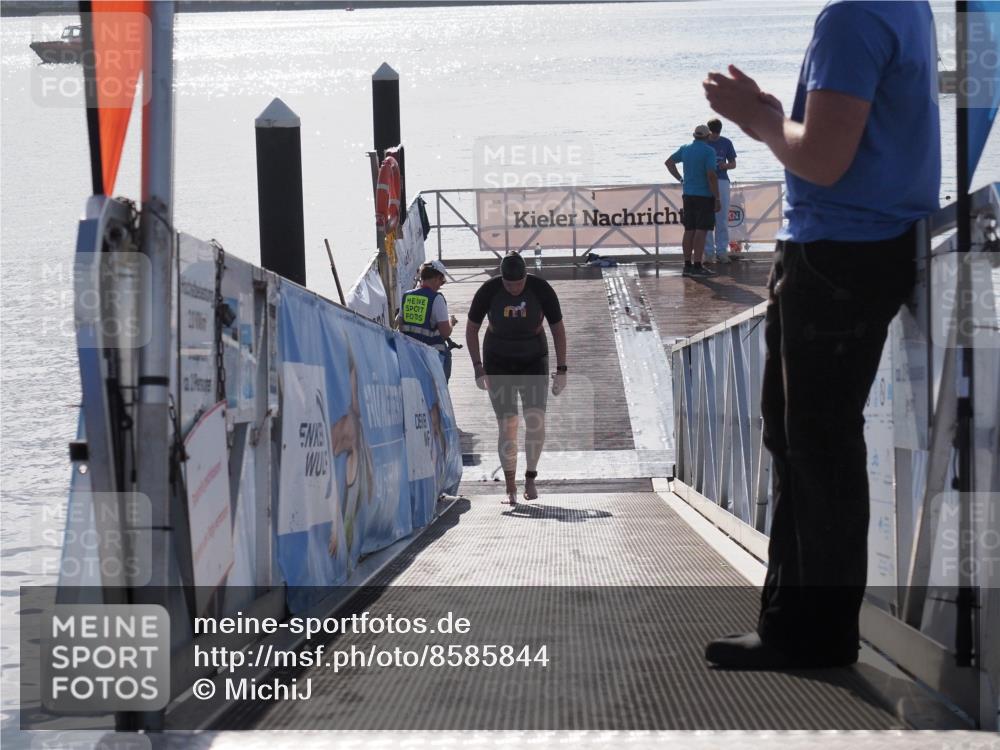 17.08.2025 - KN Förde Triathlon 2025 MichiJ http://msf.ph/oto/8585844 17.08.2025 09:27:09 Schwimmen 245, 245 meine-sportfotos.de