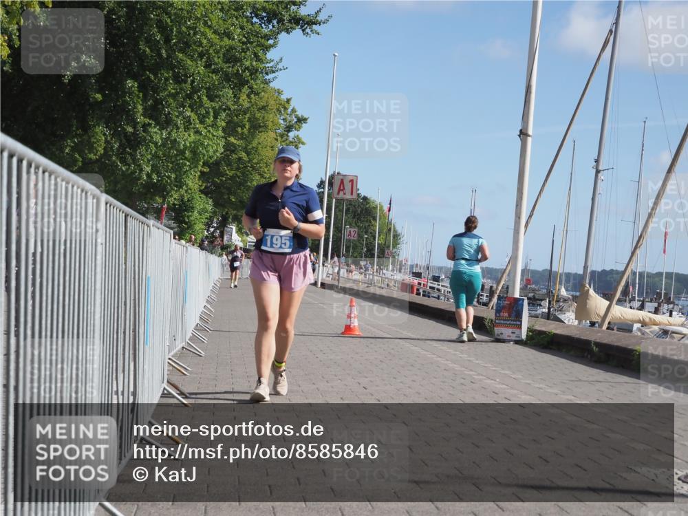 17.08.2025 - KN Förde Triathlon 2025 KatJ http://msf.ph/oto/8585846 17.08.2025 10:34:54 Laufen 195 meine-sportfotos.de