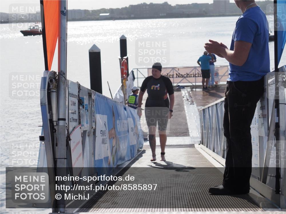 17.08.2025 - KN Förde Triathlon 2025 MichiJ http://msf.ph/oto/8585897 17.08.2025 09:27:12 Schwimmen 245, 245 meine-sportfotos.de