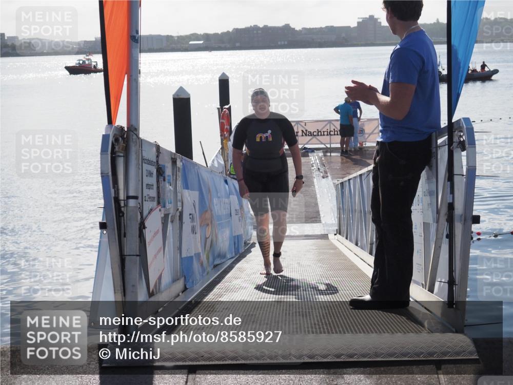 17.08.2025 - KN Förde Triathlon 2025 MichiJ http://msf.ph/oto/8585927 17.08.2025 09:27:14 Schwimmen 245 meine-sportfotos.de