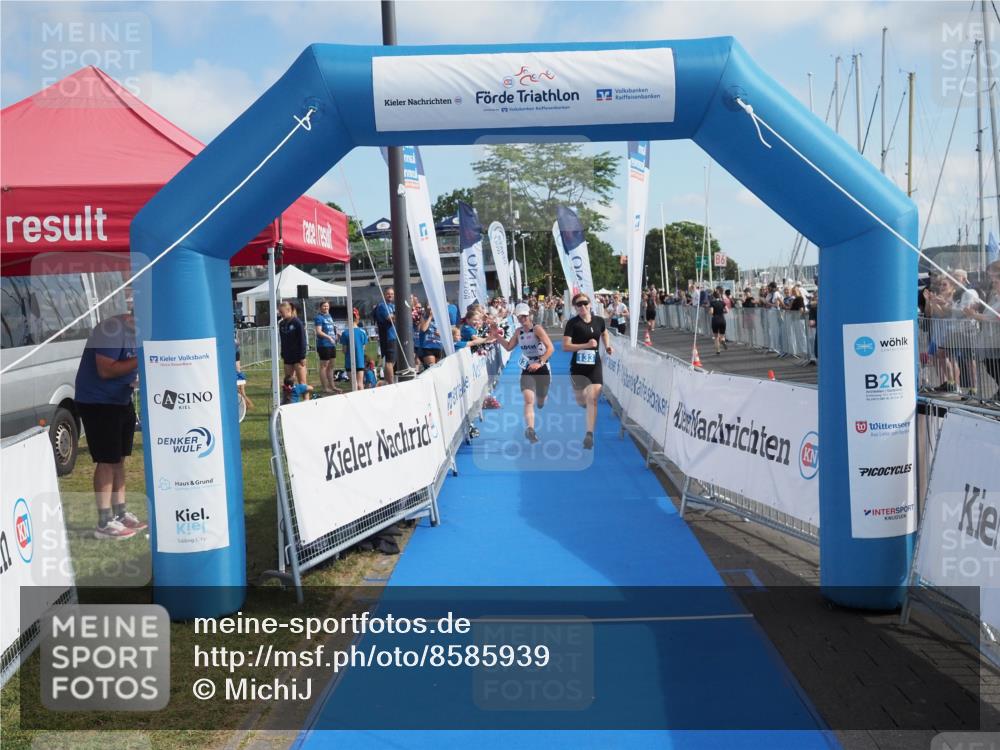 17.08.2025 - KN Förde Triathlon 2025 MichiJ http://msf.ph/oto/8585939 17.08.2025 10:21:35 Laufen 113, 133 meine-sportfotos.de