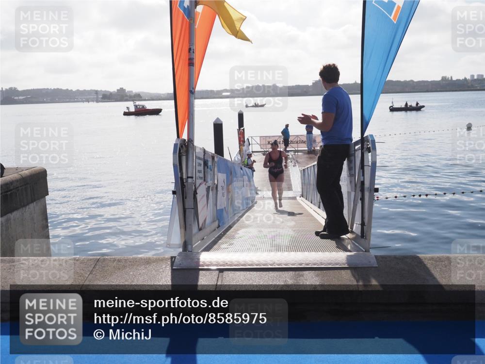 17.08.2025 - KN Förde Triathlon 2025 MichiJ http://msf.ph/oto/8585975 17.08.2025 09:28:37 Schwimmen 207, 207 meine-sportfotos.de
