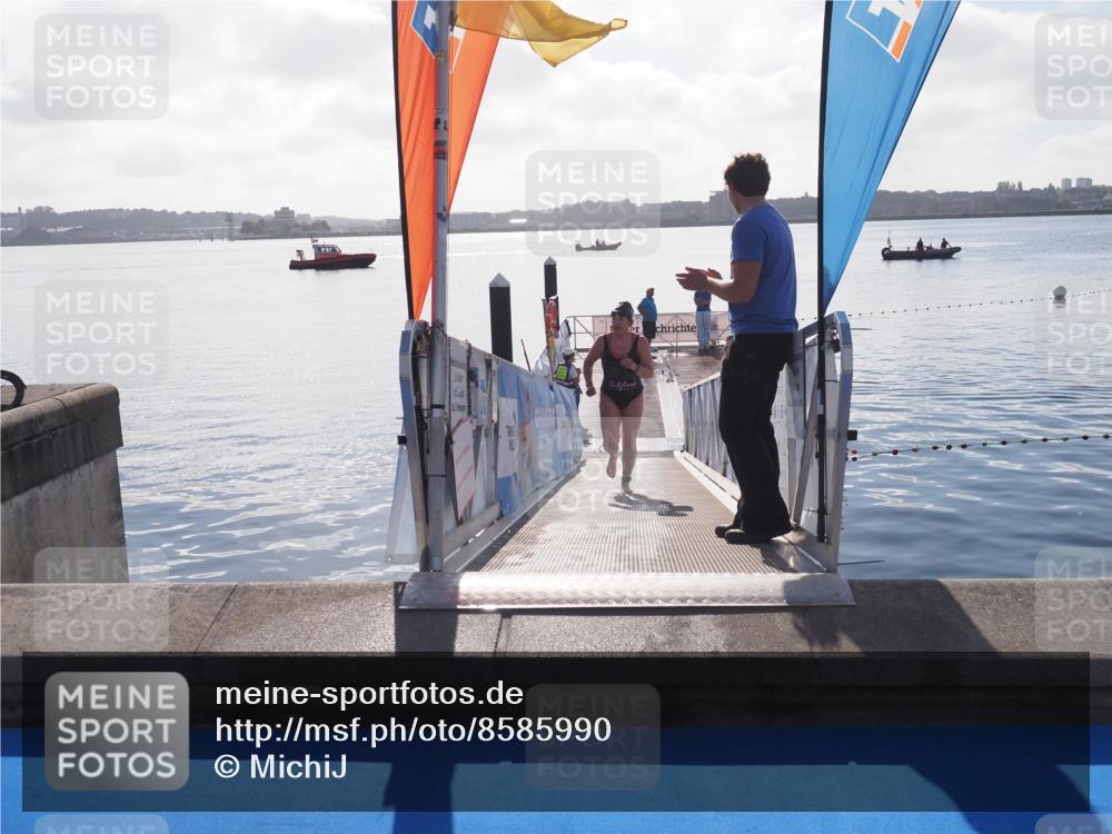 17.08.2025 - KN Förde Triathlon 2025 MichiJ http://msf.ph/oto/8585990 17.08.2025 09:28:38 Schwimmen 207, 207 meine-sportfotos.de
