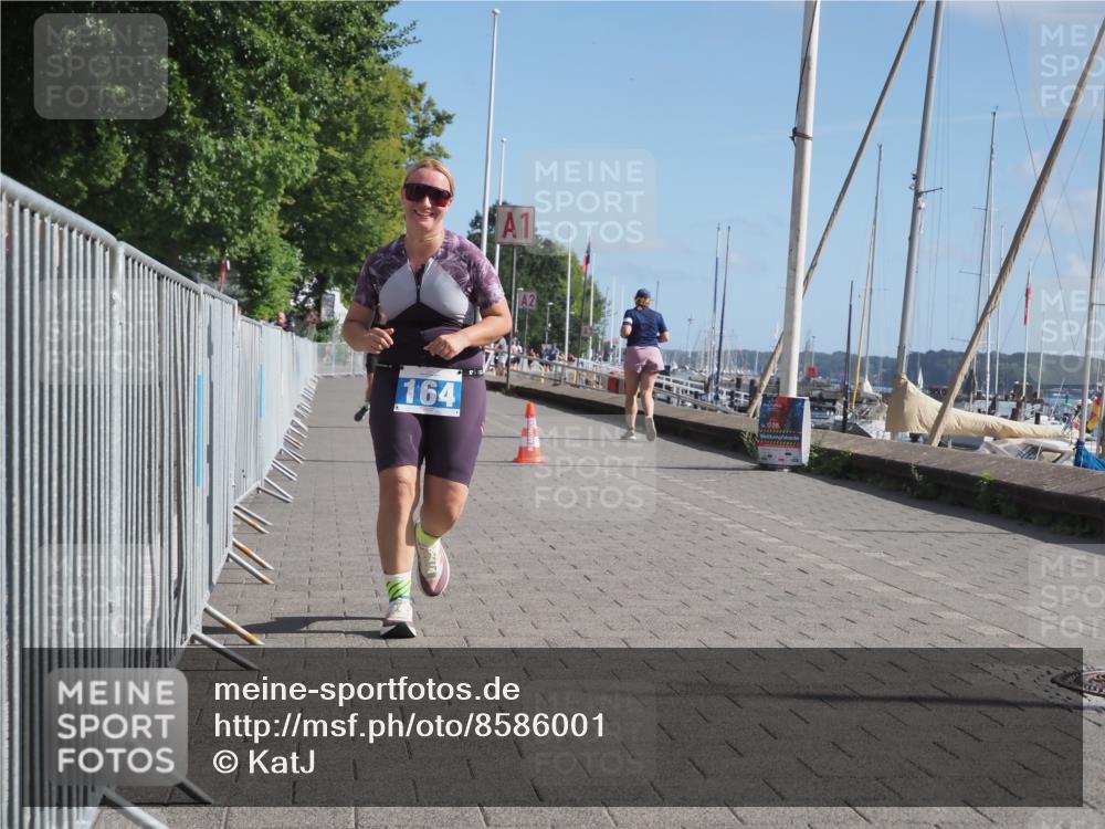 17.08.2025 - KN Förde Triathlon 2025 KatJ http://msf.ph/oto/8586001 17.08.2025 10:35:11 Laufen 164, 200 meine-sportfotos.de