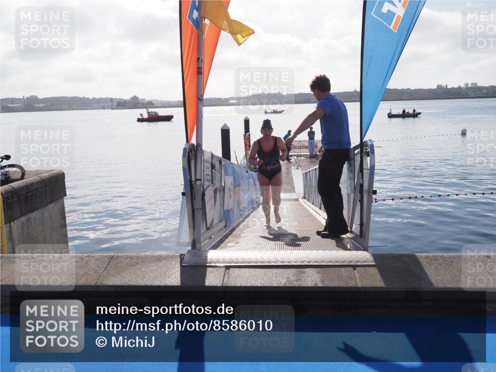 17.08.2025 - KN Förde Triathlon 2025 MichiJ http://msf.ph/oto/8586010 17.08.2025 09:28:39 Schwimmen 207, 207 meine-sportfotos.de