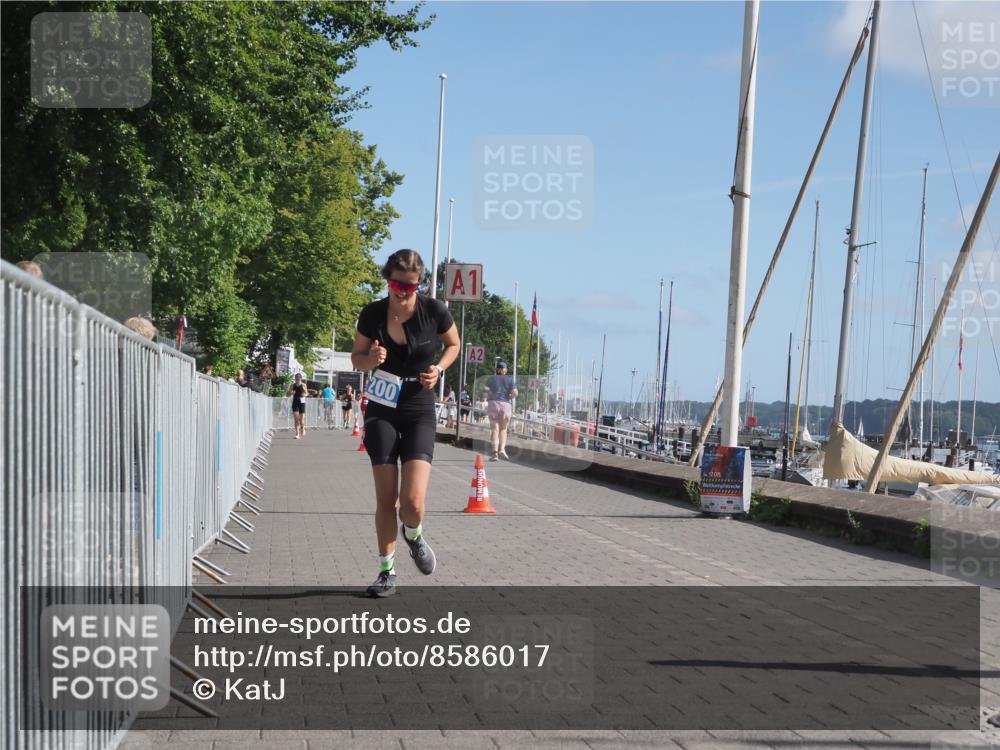 17.08.2025 - KN Förde Triathlon 2025 KatJ http://msf.ph/oto/8586017 17.08.2025 10:35:17 Laufen 200 meine-sportfotos.de