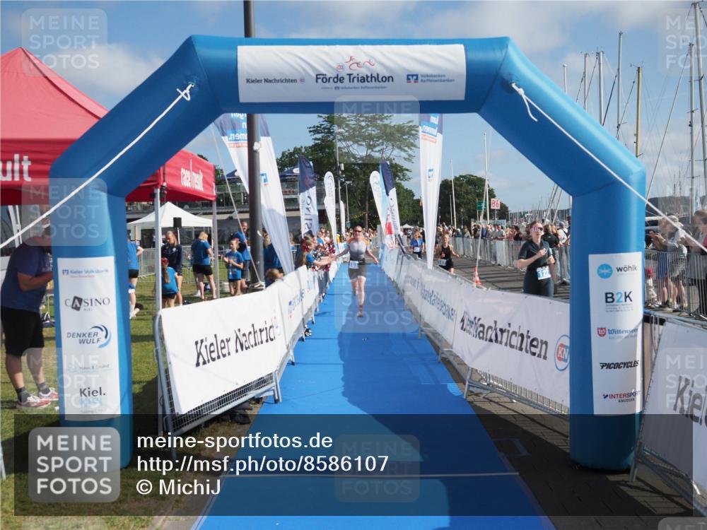 17.08.2025 - KN Förde Triathlon 2025 MichiJ http://msf.ph/oto/8586107 17.08.2025 10:22:39 Laufen 103 meine-sportfotos.de