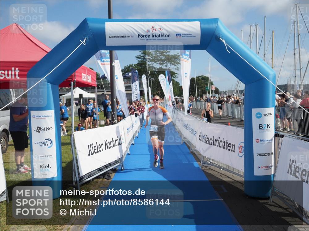 17.08.2025 - KN Förde Triathlon 2025 MichiJ http://msf.ph/oto/8586144 17.08.2025 10:22:42 Laufen 103 meine-sportfotos.de