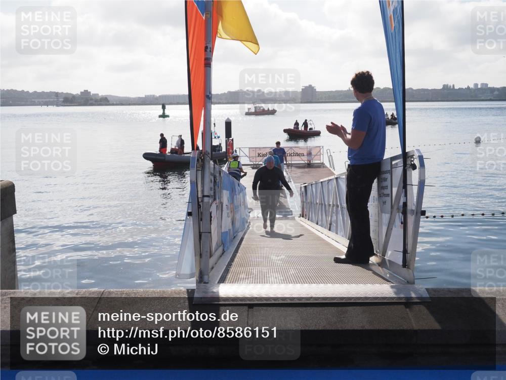 17.08.2025 - KN Förde Triathlon 2025 MichiJ http://msf.ph/oto/8586151 17.08.2025 09:33:40 Schwimmen 238, 238 meine-sportfotos.de