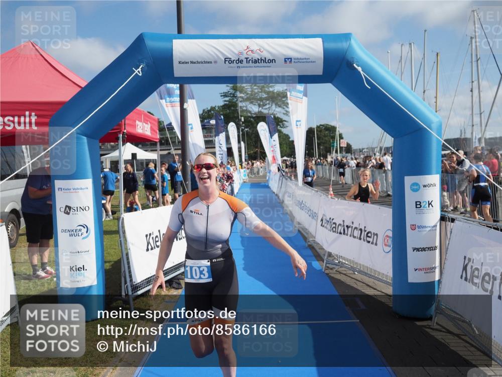 17.08.2025 - KN Förde Triathlon 2025 MichiJ http://msf.ph/oto/8586166 17.08.2025 10:22:43 Laufen 103 meine-sportfotos.de