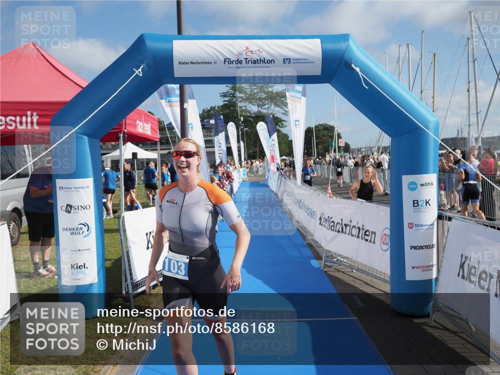 17.08.2025 - KN Förde Triathlon 2025 MichiJ http://msf.ph/oto/8586168 17.08.2025 10:22:43 Laufen 103 meine-sportfotos.de