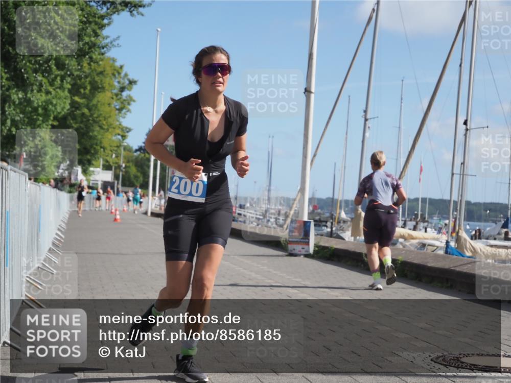 17.08.2025 - KN Förde Triathlon 2025 KatJ http://msf.ph/oto/8586185 17.08.2025 10:35:19 Laufen 200 meine-sportfotos.de