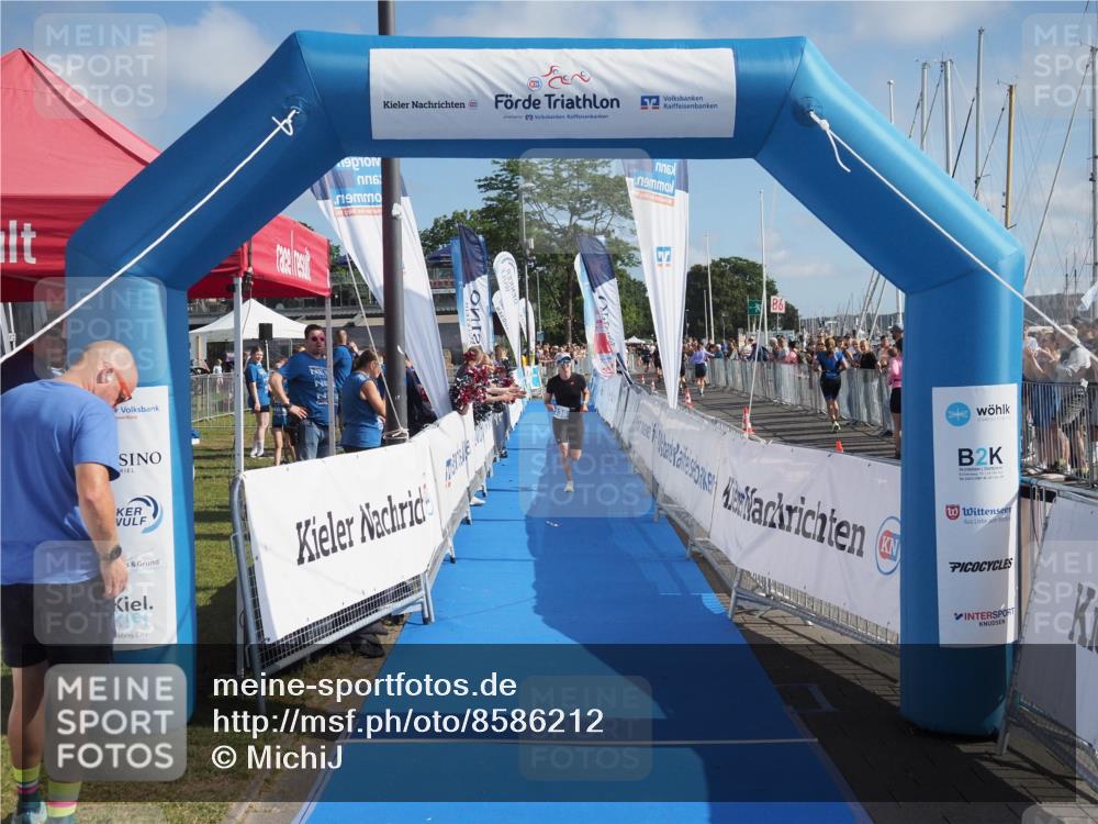 17.08.2025 - KN Förde Triathlon 2025 MichiJ http://msf.ph/oto/8586212 17.08.2025 10:24:12 Laufen 136 meine-sportfotos.de