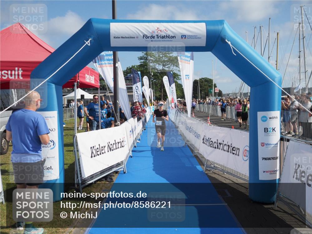 17.08.2025 - KN Förde Triathlon 2025 MichiJ http://msf.ph/oto/8586221 17.08.2025 10:24:13 Laufen 136 meine-sportfotos.de