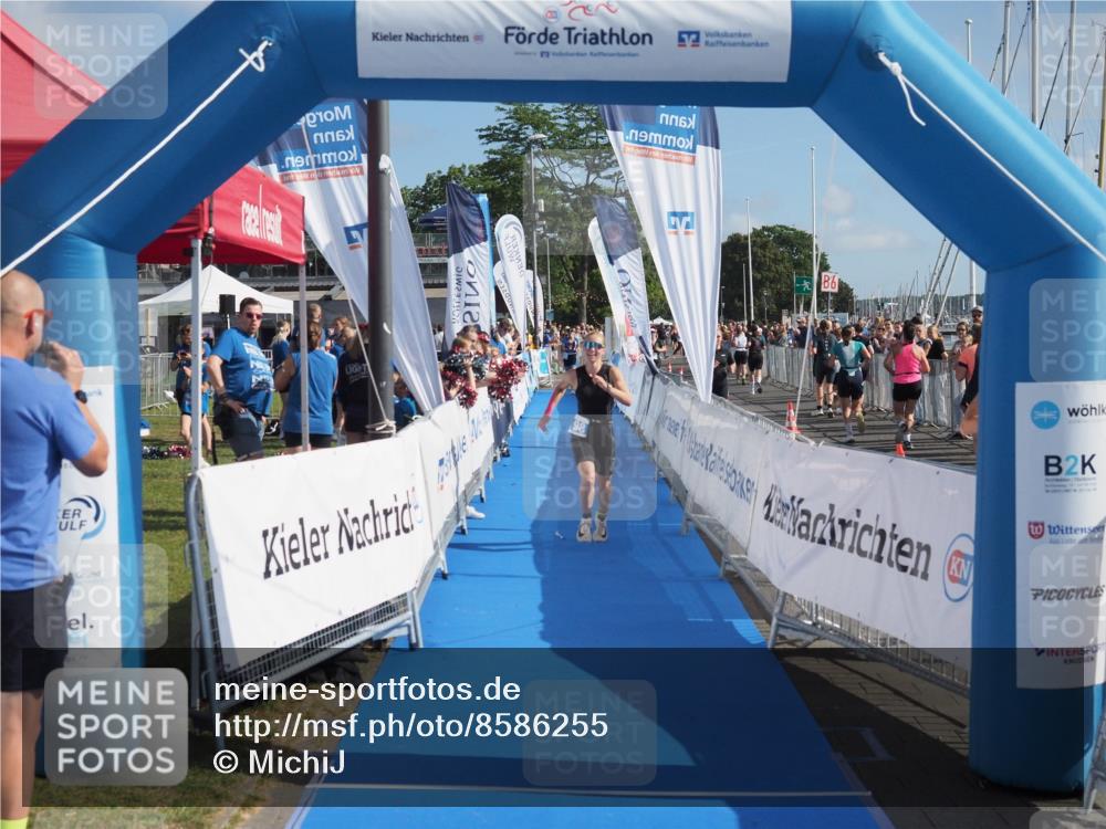 17.08.2025 - KN Förde Triathlon 2025 MichiJ http://msf.ph/oto/8586255 17.08.2025 10:24:46 Laufen 198 meine-sportfotos.de