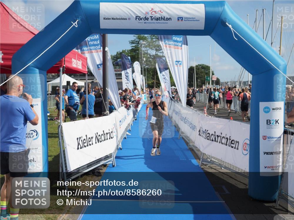17.08.2025 - KN Förde Triathlon 2025 MichiJ http://msf.ph/oto/8586260 17.08.2025 10:24:47 Laufen 198 meine-sportfotos.de