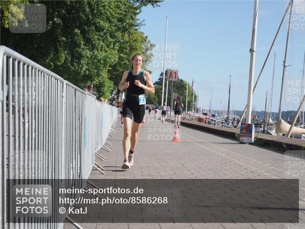 17.08.2025 - KN Förde Triathlon 2025 KatJ http://msf.ph/oto/8586268 17.08.2025 10:35:34 Laufen 218 meine-sportfotos.de