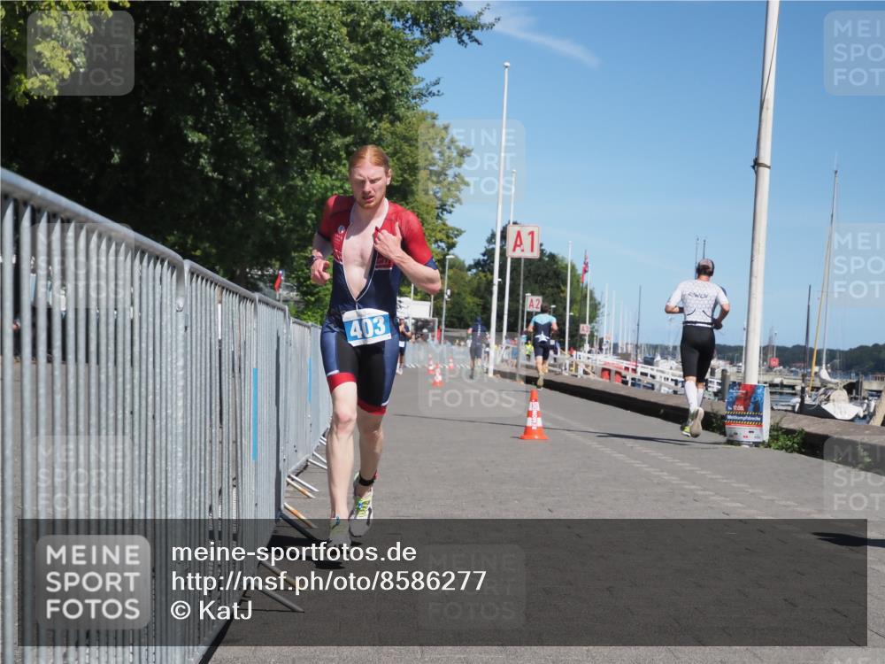 17.08.2025 - KN Förde Triathlon 2025 KatJ http://msf.ph/oto/8586277 17.08.2025 13:27:09 Laufen 403, 428 meine-sportfotos.de
