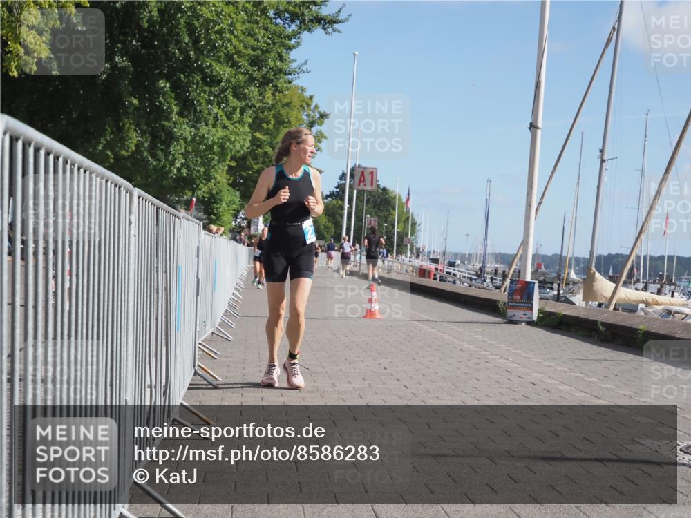 17.08.2025 - KN Förde Triathlon 2025 KatJ http://msf.ph/oto/8586283 17.08.2025 10:35:34 Laufen 218 meine-sportfotos.de