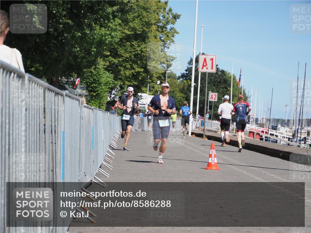 17.08.2025 - KN Förde Triathlon 2025 KatJ http://msf.ph/oto/8586288 17.08.2025 13:27:19 Laufen 425, 441 meine-sportfotos.de