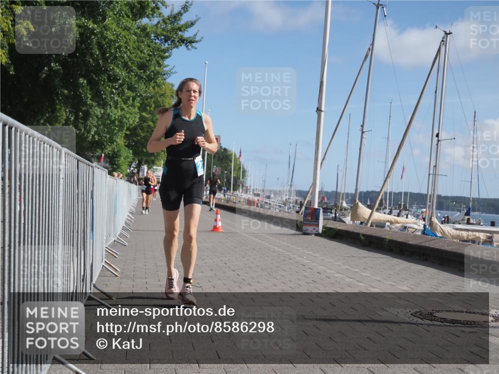 17.08.2025 - KN Förde Triathlon 2025 KatJ http://msf.ph/oto/8586298 17.08.2025 10:35:35 Laufen 182, 218 meine-sportfotos.de