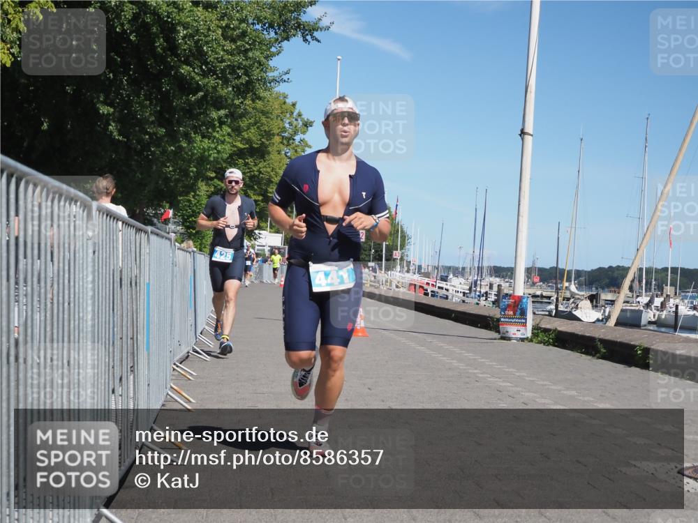 17.08.2025 - KN Förde Triathlon 2025 KatJ http://msf.ph/oto/8586357 17.08.2025 13:27:24 Laufen 425, 441 meine-sportfotos.de