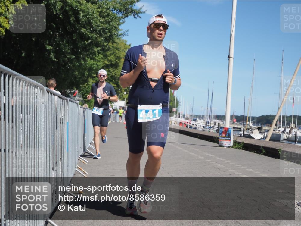 17.08.2025 - KN Förde Triathlon 2025 KatJ http://msf.ph/oto/8586359 17.08.2025 13:27:24 Laufen 425, 441 meine-sportfotos.de