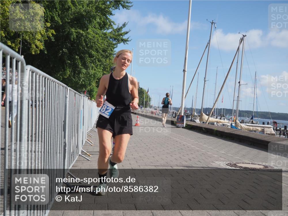 17.08.2025 - KN Förde Triathlon 2025 KatJ http://msf.ph/oto/8586382 17.08.2025 10:35:45 Laufen 172, 182, 242 meine-sportfotos.de