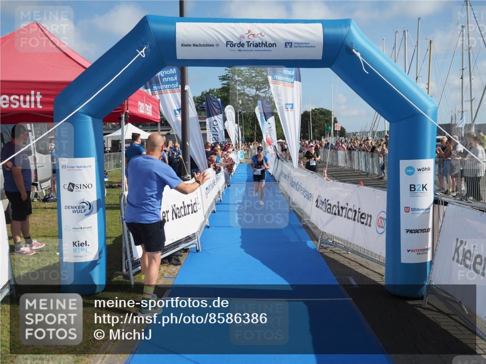 17.08.2025 - KN Förde Triathlon 2025 MichiJ http://msf.ph/oto/8586386 17.08.2025 10:24:56 Laufen 109 meine-sportfotos.de