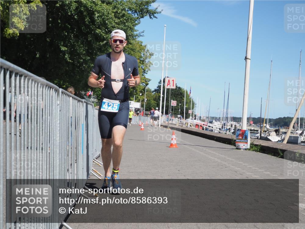 17.08.2025 - KN Förde Triathlon 2025 KatJ http://msf.ph/oto/8586393 17.08.2025 13:27:26 Laufen 425, 441 meine-sportfotos.de