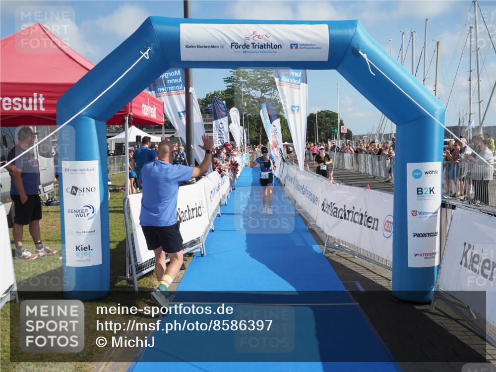 17.08.2025 - KN Förde Triathlon 2025 MichiJ http://msf.ph/oto/8586397 17.08.2025 10:24:56 Laufen 109 meine-sportfotos.de